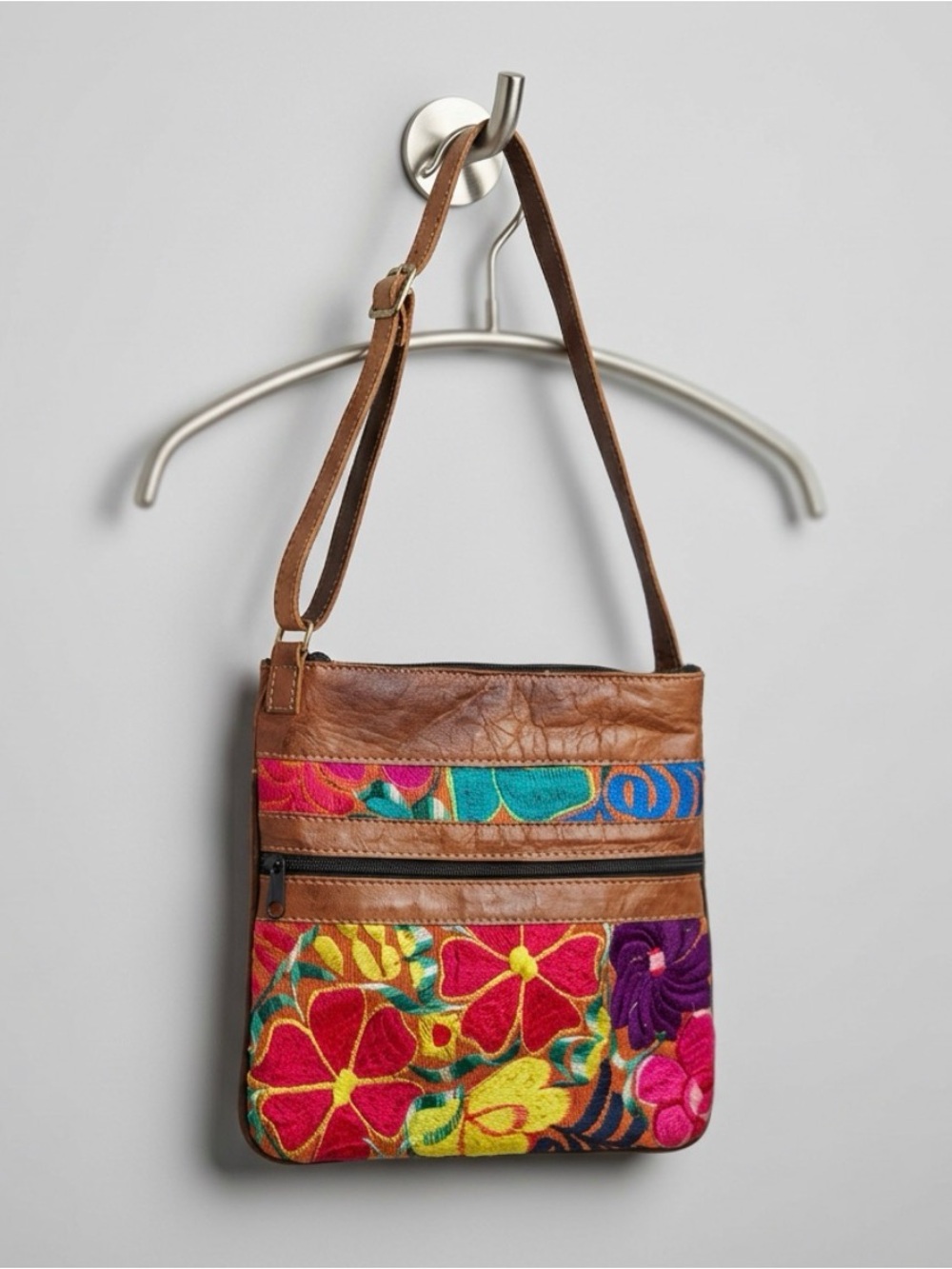 BOHO LEATHER EMBROIDERED SHOULDER BAG FLOWERS MULTICOLORED POCKETS